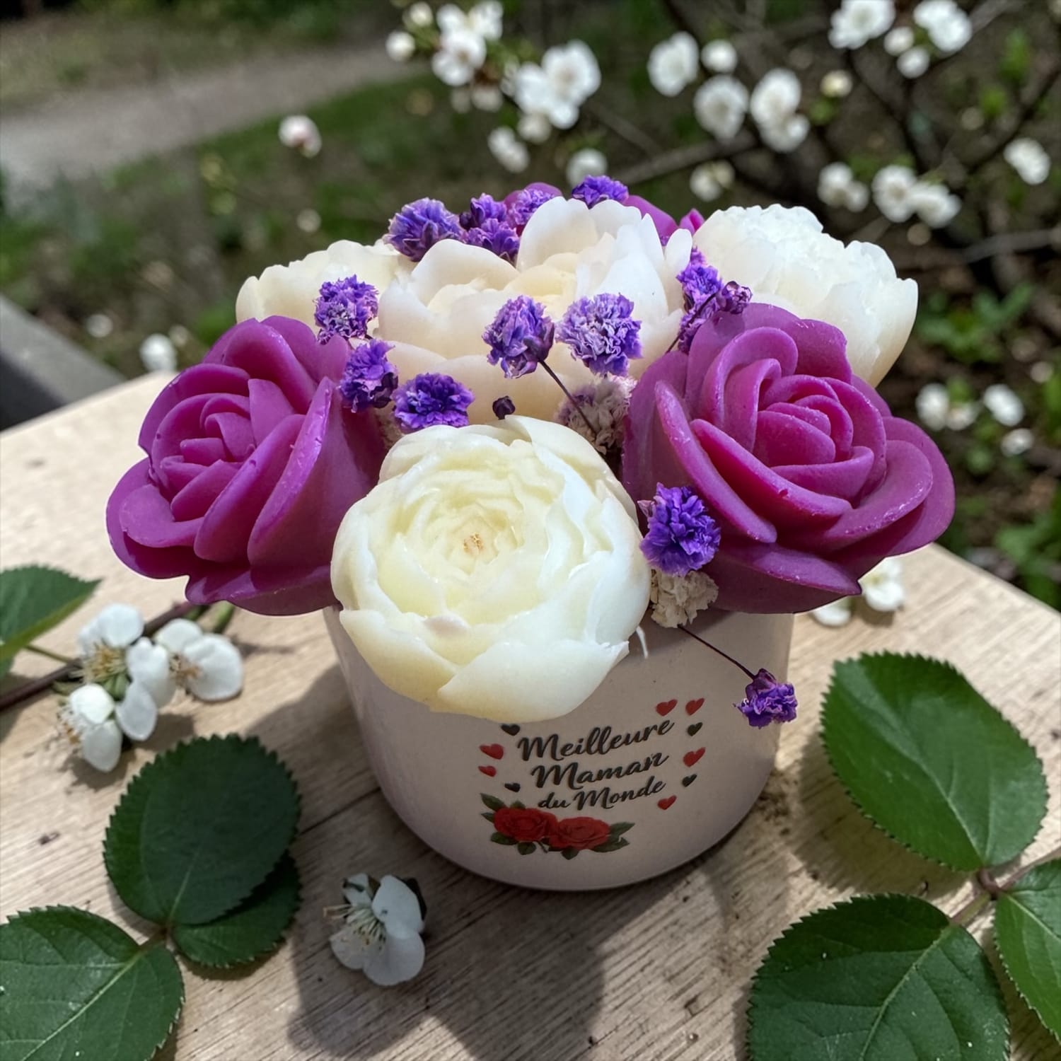 Mini bouquet spéciale fête des mères pot blanc